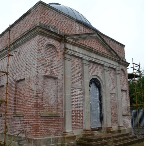 Dartrey Mausoleum