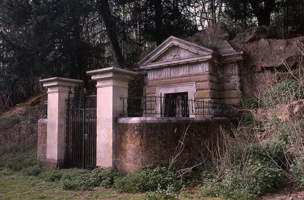 Evelyn Mausoleum