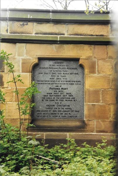 Palmer-Morewood, plaque